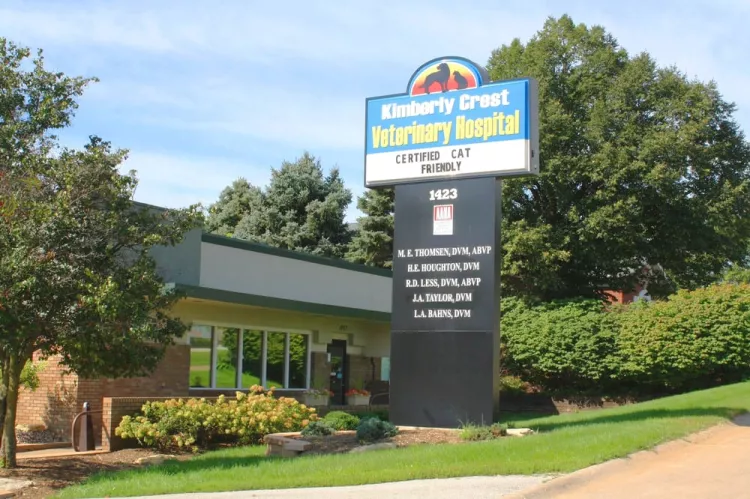 Kimberly Crest Veterinary Hospital, Illinois, Davenport